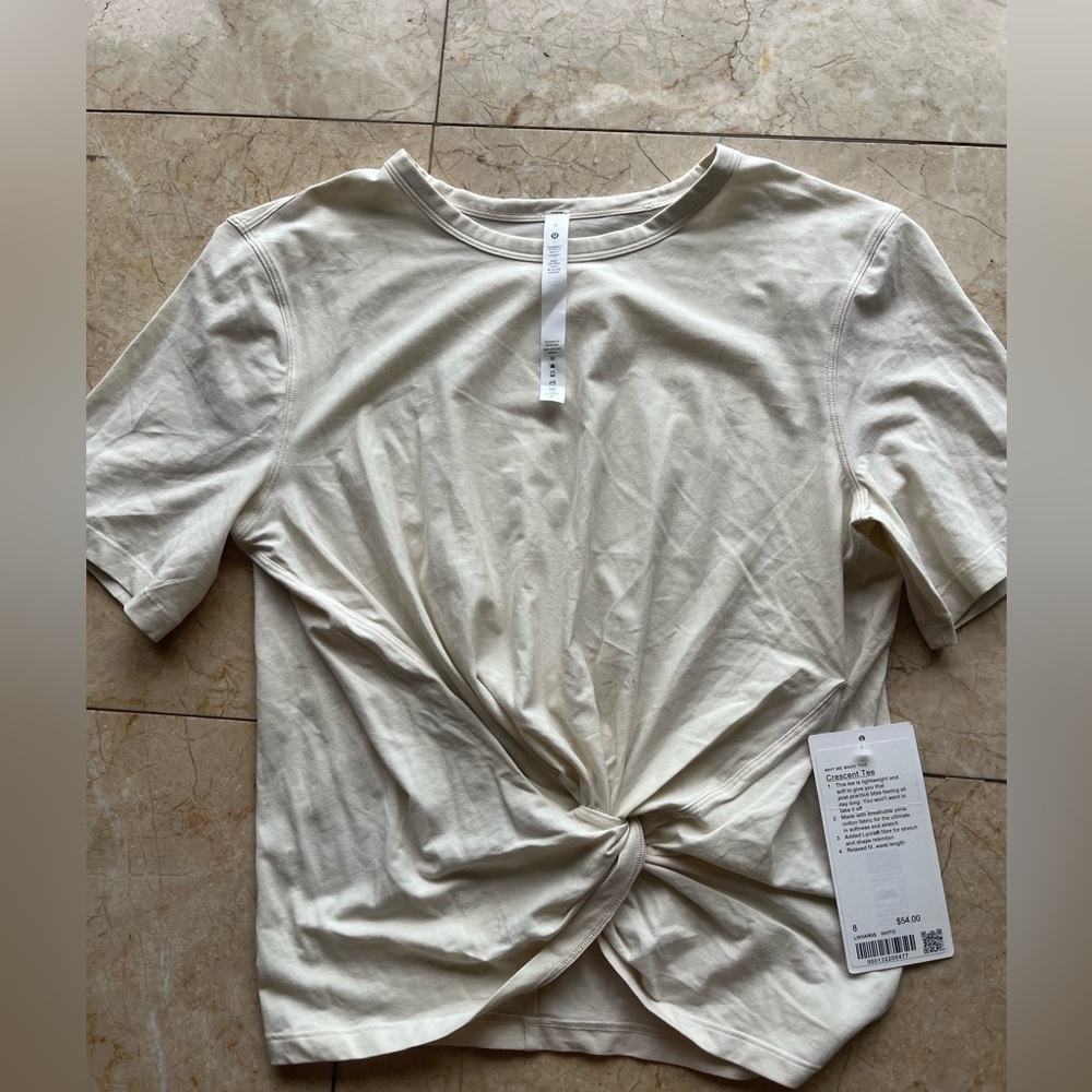 crescent Lulu lemon tee brand new with tags